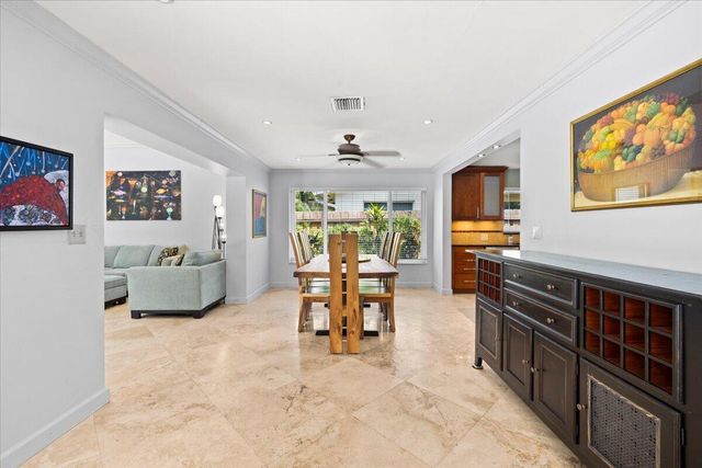 2137 NE 17TH Avenue, Wilton Manors, FL 33305