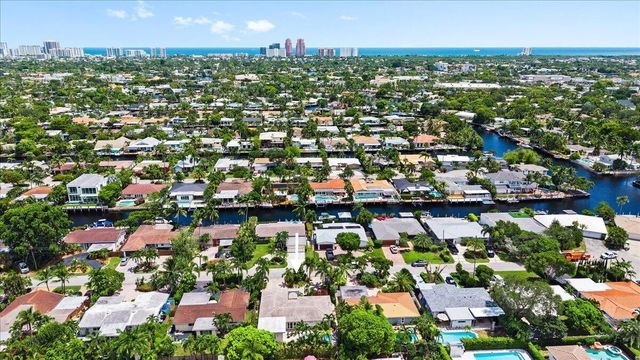 2137 NE 17TH Avenue, Wilton Manors, FL 33305