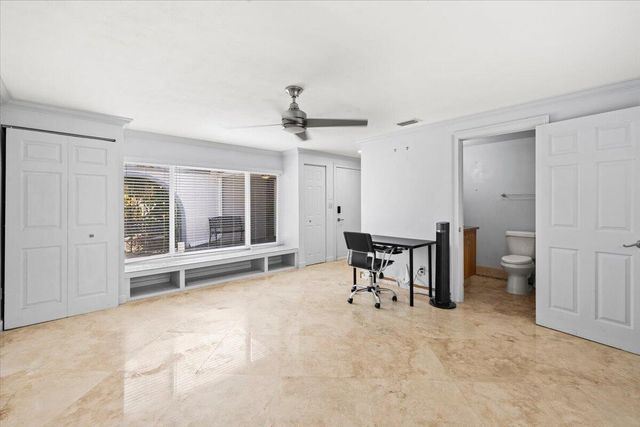 2137 NE 17TH Avenue, Wilton Manors, FL 33305