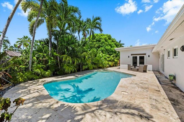 2137 NE 17TH Avenue, Wilton Manors, FL 33305