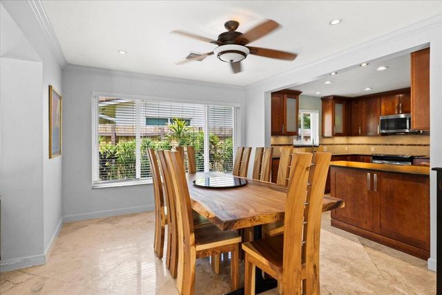 2137 NE 17TH Avenue, Wilton Manors, FL 33305