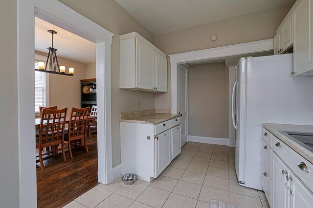 300 8th Avenue, Dayton, KY 41074