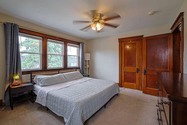 300 8th Avenue, Dayton, KY 41074