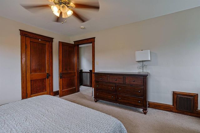 300 8th Avenue, Dayton, KY 41074
