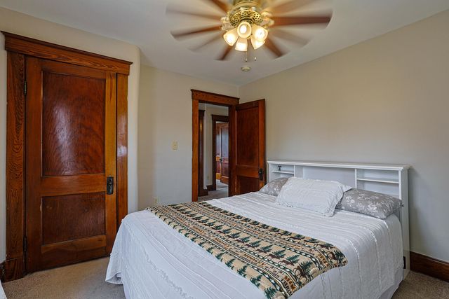 300 8th Avenue, Dayton, KY 41074