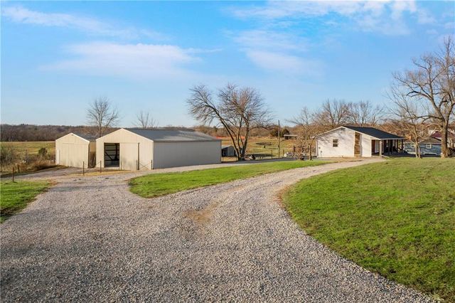 17504 State Route 33 Highway, Holt, MO 64048