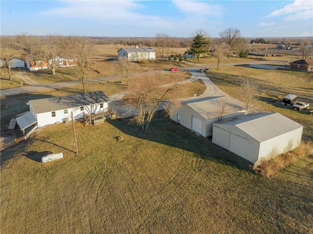 17504 State Route 33 Highway, Holt, MO 64048