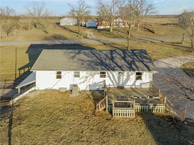 17504 State Route 33 Highway, Holt, MO 64048