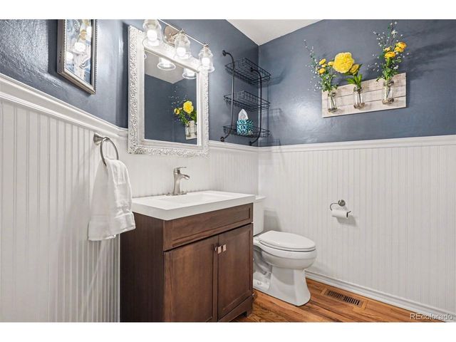 10370 Longleaf Dr, Parker, CO 80134