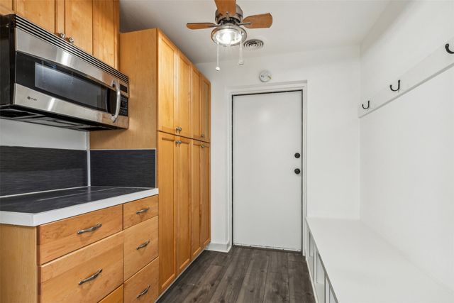 549 W Paloma Court, Fort Worth, TX 76108