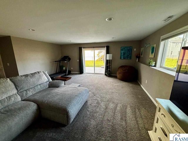 14 Kodiak Court, North Mankato, MN 56003