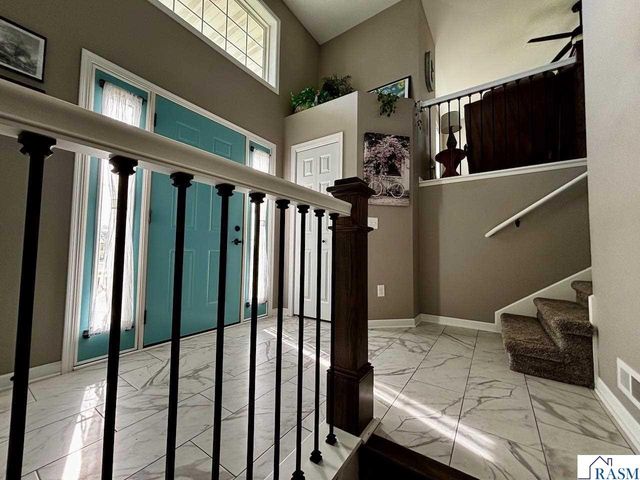14 Kodiak Court, North Mankato, MN 56003