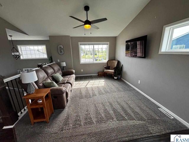 14 Kodiak Court, North Mankato, MN 56003
