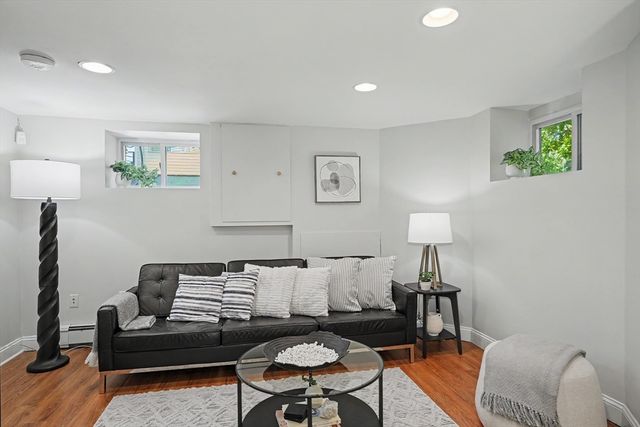 11 Walnut Street 11, Belmont, MA 02478
