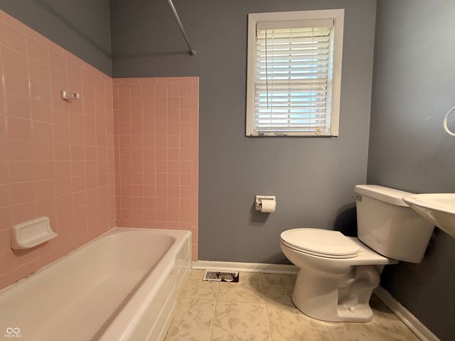 841 Hickory Drive, Carmel, IN 46032