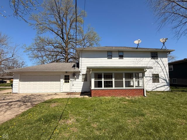 841 Hickory Drive, Carmel, IN 46032