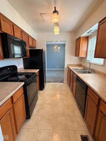 841 Hickory Drive, Carmel, IN 46032