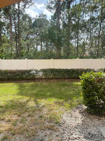 5008 SE Mariner Garden Circle, Stuart, FL 34997