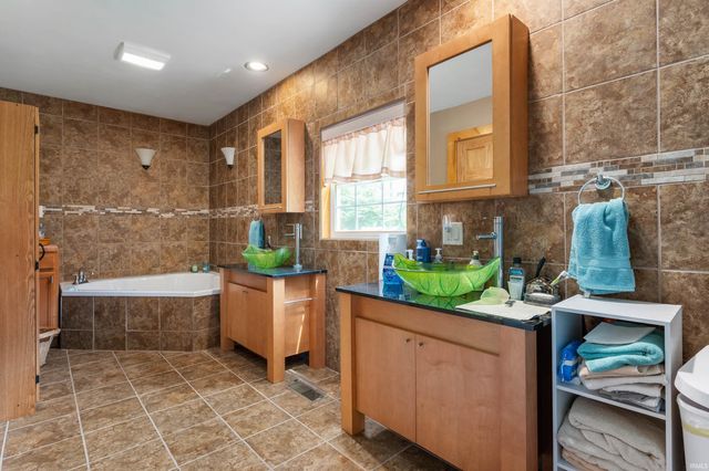 3346 SE Indian Trail Lake Road, Farmland, IN 47340