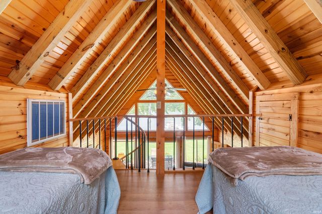 3346 SE Indian Trail Lake Road, Farmland, IN 47340