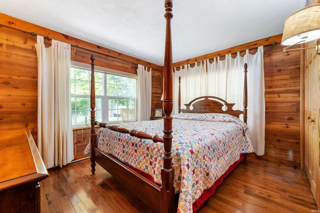 3346 SE Indian Trail Lake Road, Farmland, IN 47340