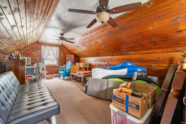 3346 SE Indian Trail Lake Road, Farmland, IN 47340