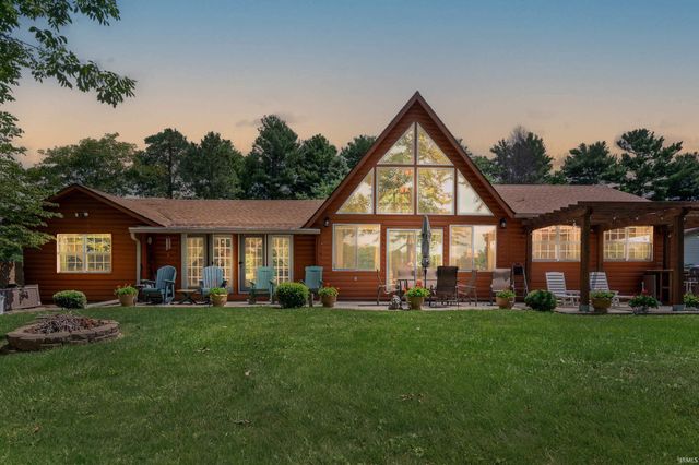 3346 SE Indian Trail Lake Road, Farmland, IN 47340