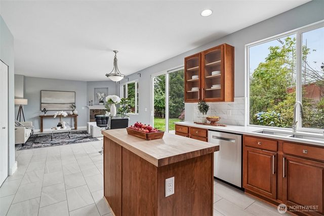 7011 136th Place SE, Snohomish, WA 98296