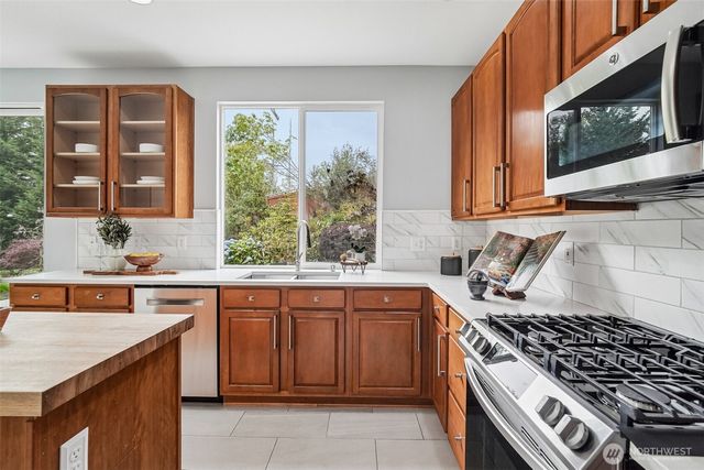 7011 136th Place SE, Snohomish, WA 98296