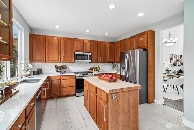 7011 136th Place SE, Snohomish, WA 98296