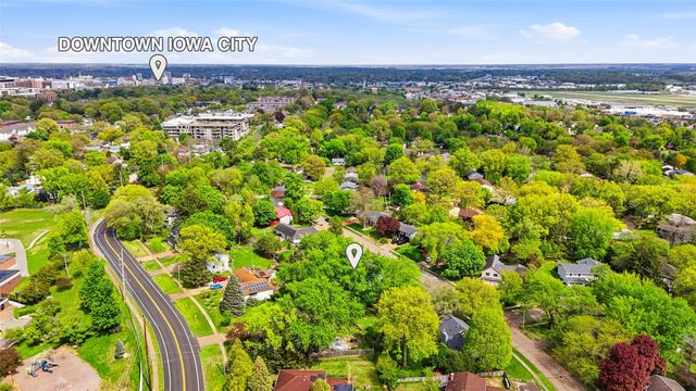 1612 Derwen Drive, Iowa City, IA 52246