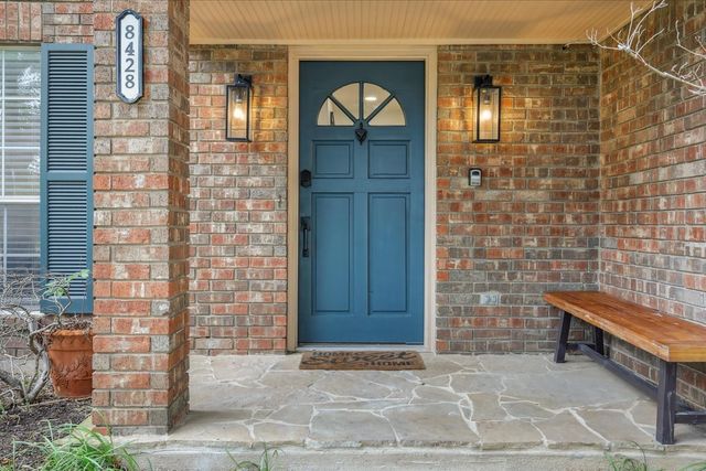 8428 Creekbluff Drive, Dallas, TX 75249