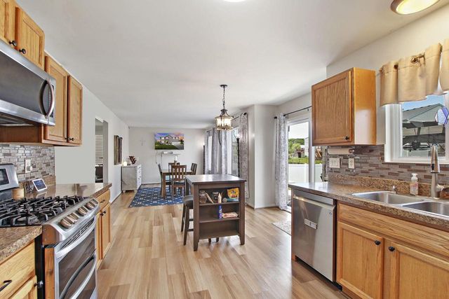 11404 65th STREET, Kenosha, WI 53142