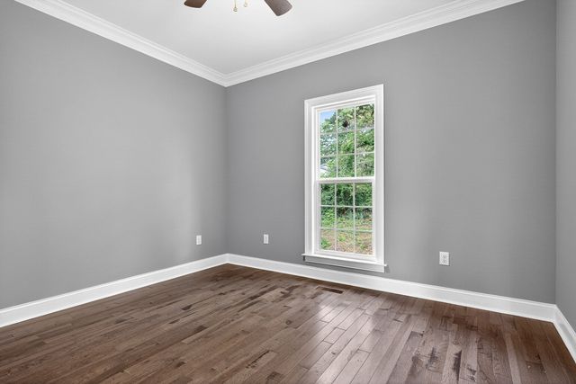 42 Todd Rd, Mcminnville, TN 37110