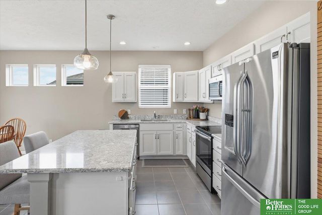 21126 Castlerock Lane, Gretna, NE 68028