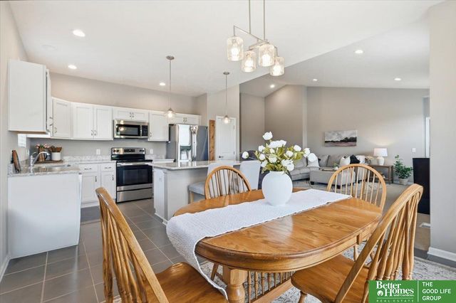 21126 Castlerock Lane, Gretna, NE 68028
