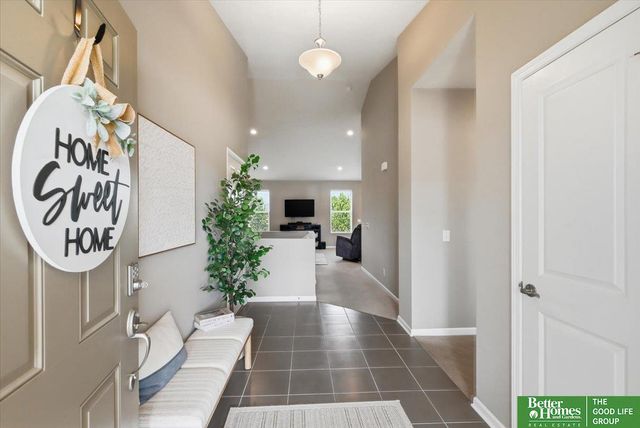 21126 Castlerock Lane, Gretna, NE 68028