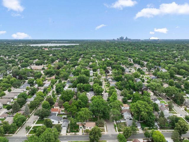5544 Fremont Avenue S, Minneapolis, MN 55419
