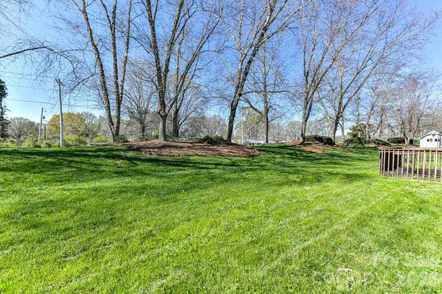 1050 Enderbury Drive, Indian Trail, NC 28079