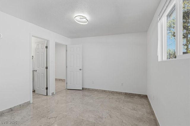 3760 Briarwood Avenue, Las Vegas, NV 89121