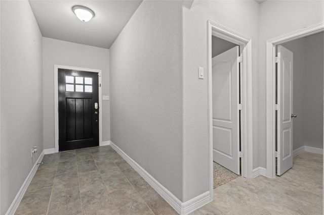 216 Elianne Lace Court, Conroe, TX 77318