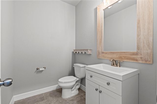 216 Elianne Lace Court, Conroe, TX 77318