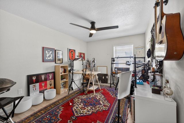 5209 ABBEY PARK AVENUE, Tampa, FL 33647