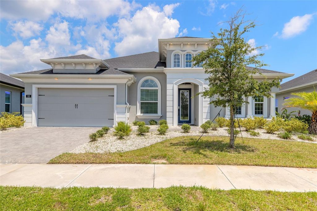 Image 2 of property listing at 321 AQUAMARINE WAY, Daytona Beach, FL 32124