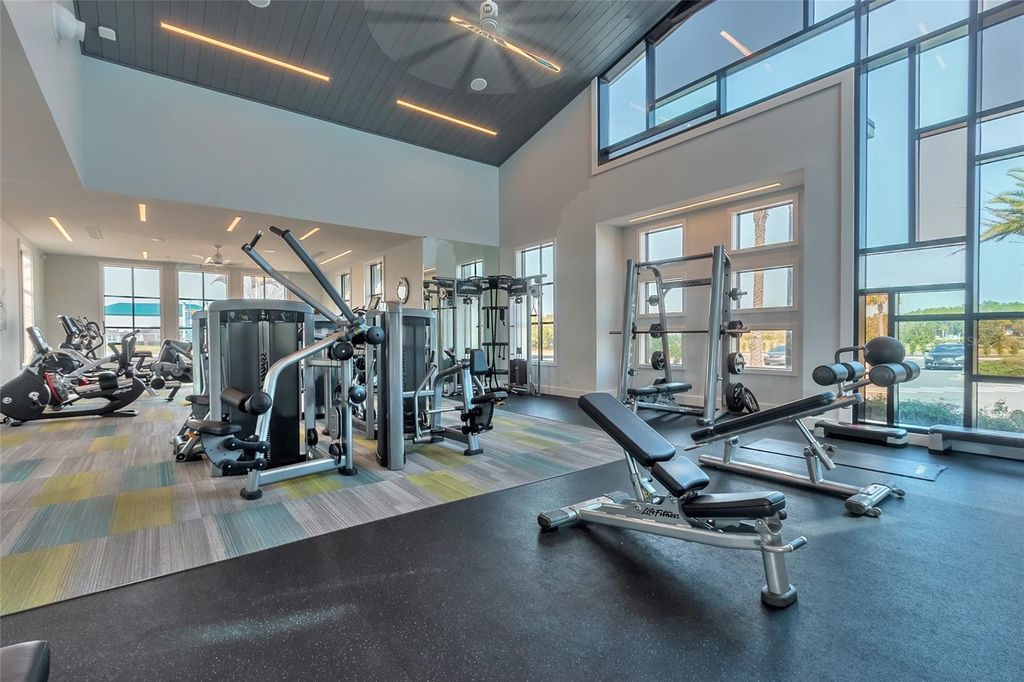 Image 34 of property listing at 321 AQUAMARINE WAY, Daytona Beach, FL 32124