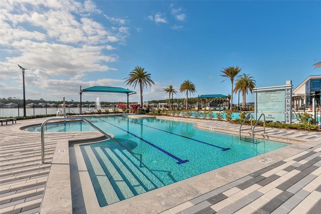 Image 36 of property listing at 321 AQUAMARINE WAY, Daytona Beach, FL 32124