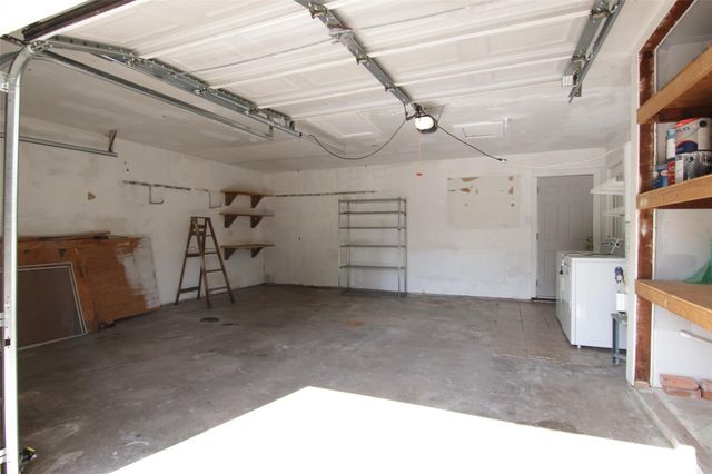 7030 Sharpview Drive, Houston, TX 77074