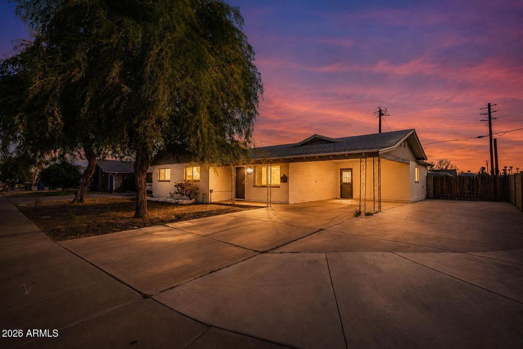1557 W 2ND Street, Mesa, AZ 85201 — photo 3