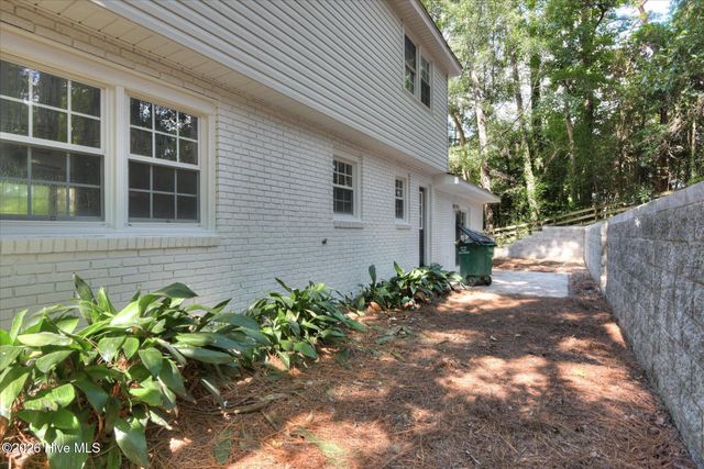 1229 Woodbine Road, Aiken, SC 29803