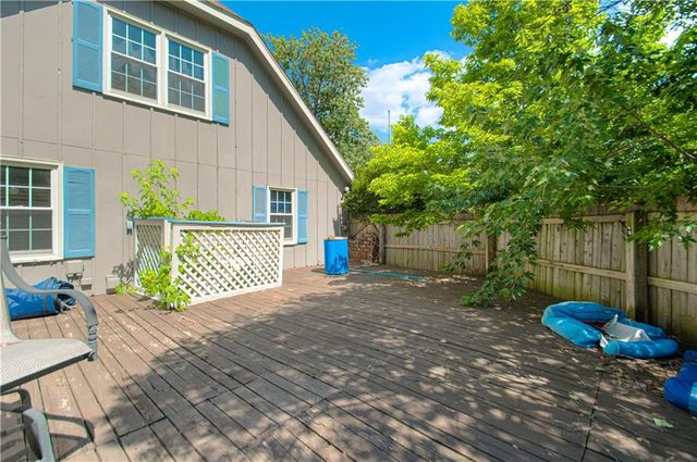 6924 Long Avenue, Shawnee, KS 66216